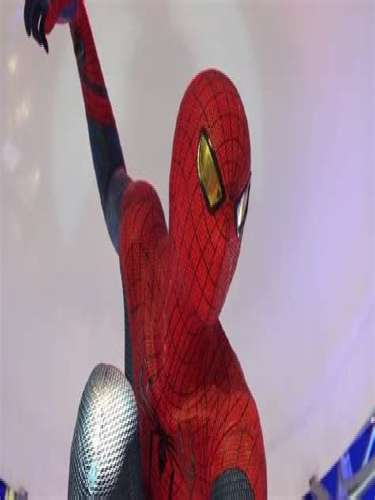 How tall is spiderman? - How To Discuss