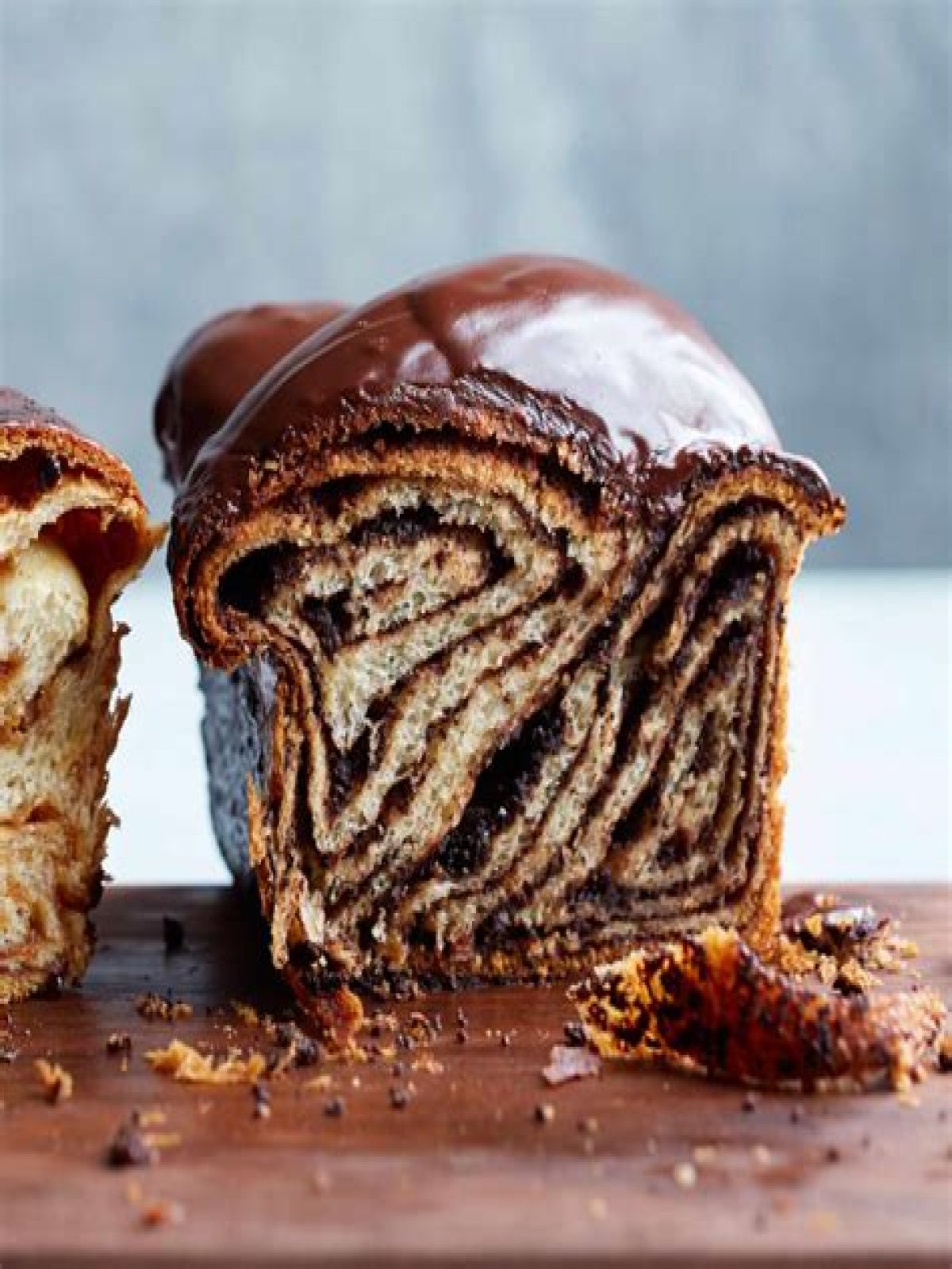 Where is babka cake from?