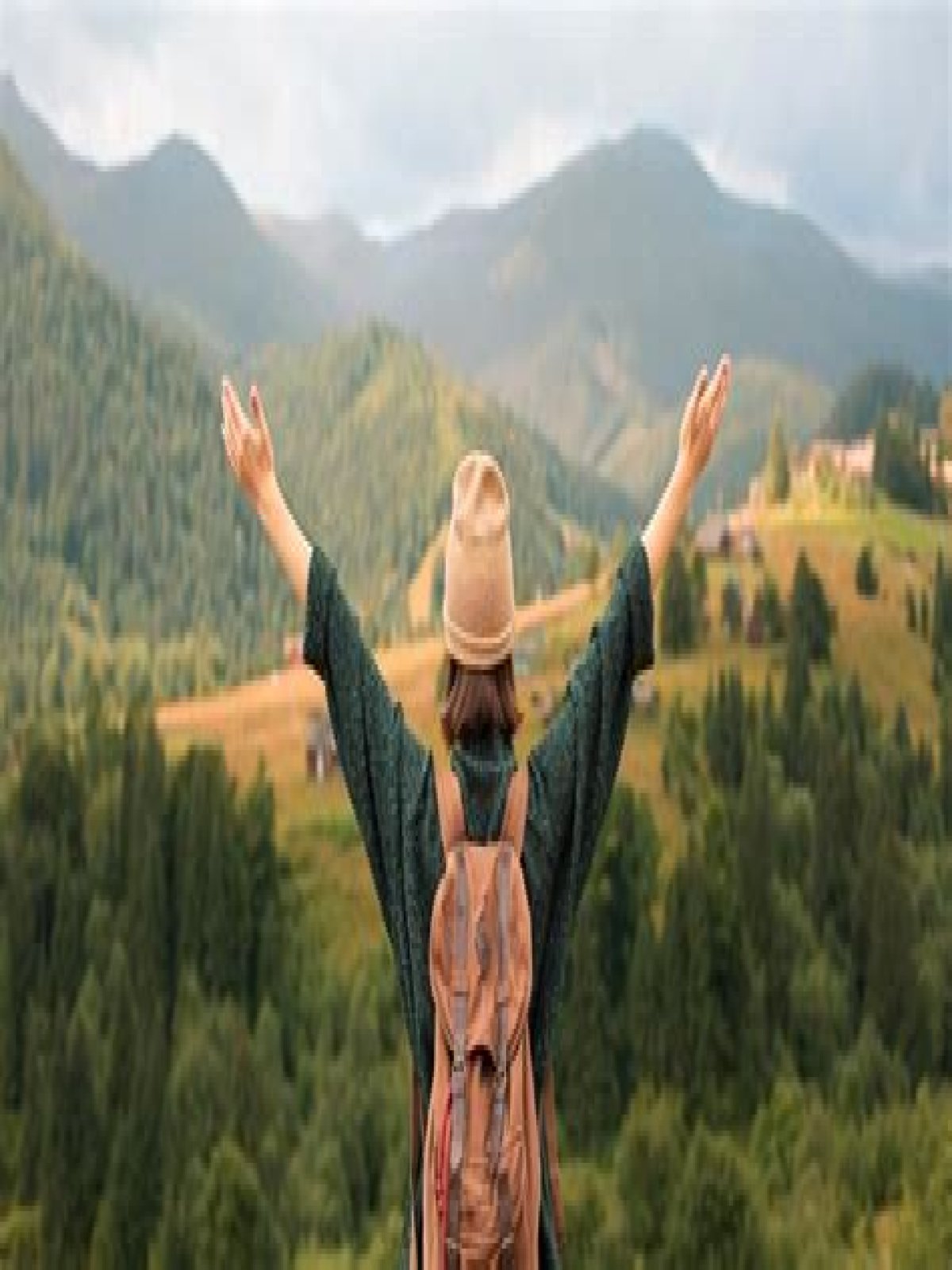 Who are nature enthusiasts?